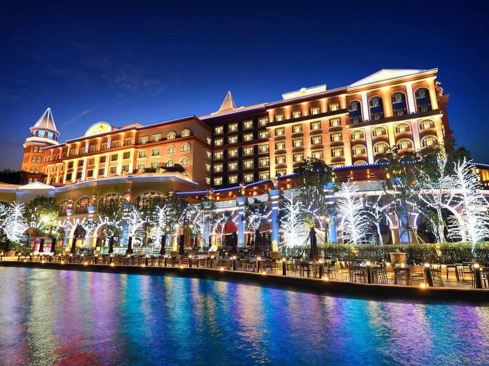 Chimelong Circus Hotel Zhuhai Esterno foto